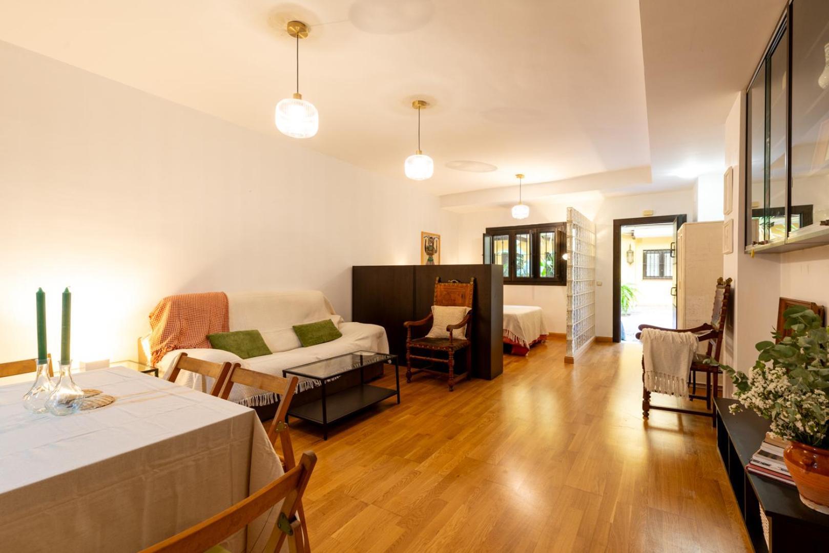 Loft En El Corral Del Horno Apartment Sevilla Bagian luar foto