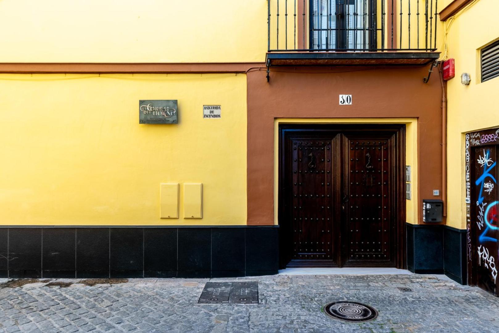 Loft En El Corral Del Horno Apartment Sevilla Bagian luar foto