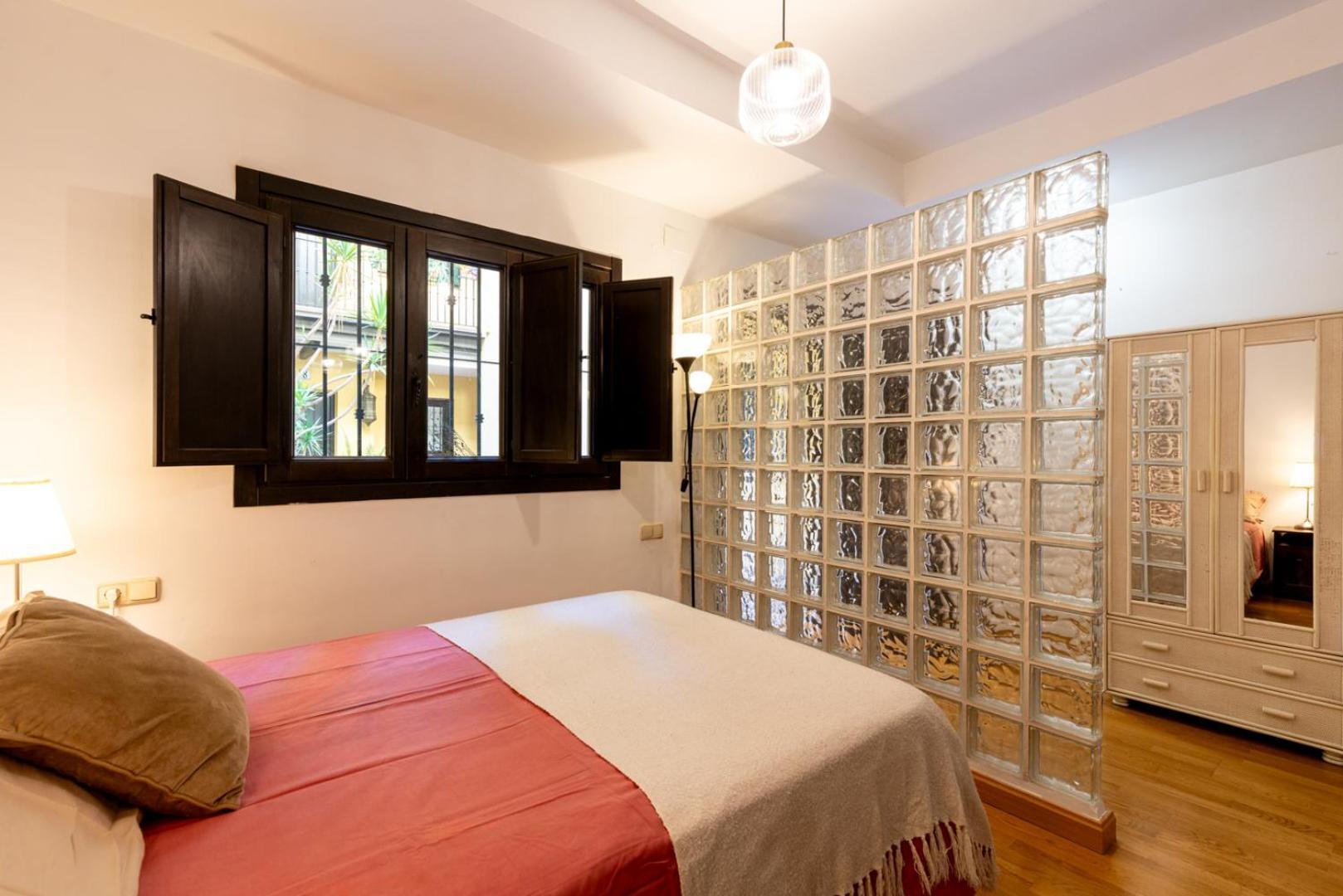 Loft En El Corral Del Horno Apartment Sevilla Bagian luar foto